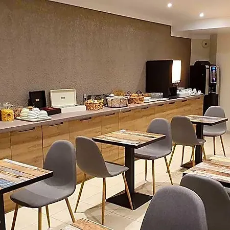 Hotel Libre